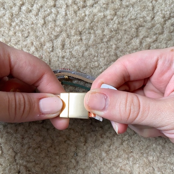 multi bangle bracelet- free if added to bundle 🤩 - Picture 9 of 11